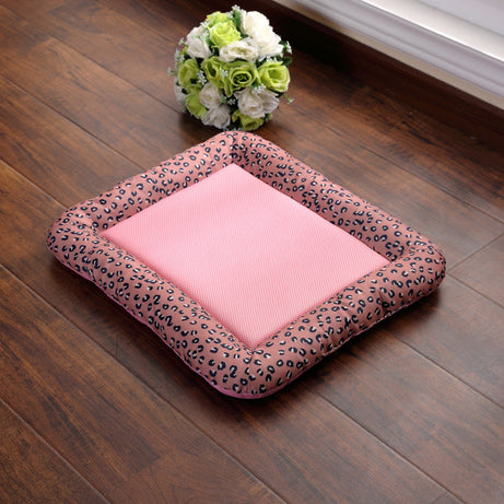 Dog Cooling Mat Light Comfortable Summer Sleeping Pad Machine
