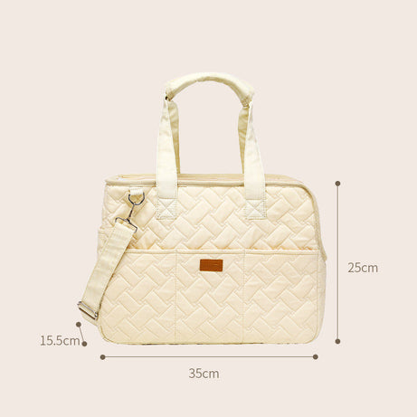 Portable Pets Handbag For High Capacity Ventilation Pet