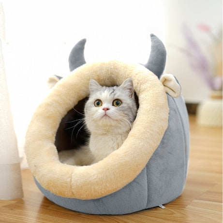 Cat House Villa Enclosed Supplies Bed