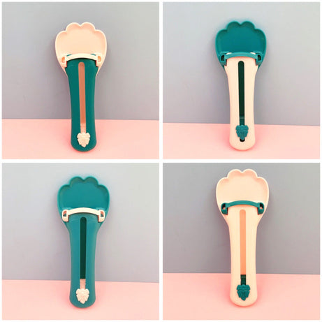 Pet Feed Spoon Snack Extrusion Food Scoop Cat Treat Bars Squeezer
